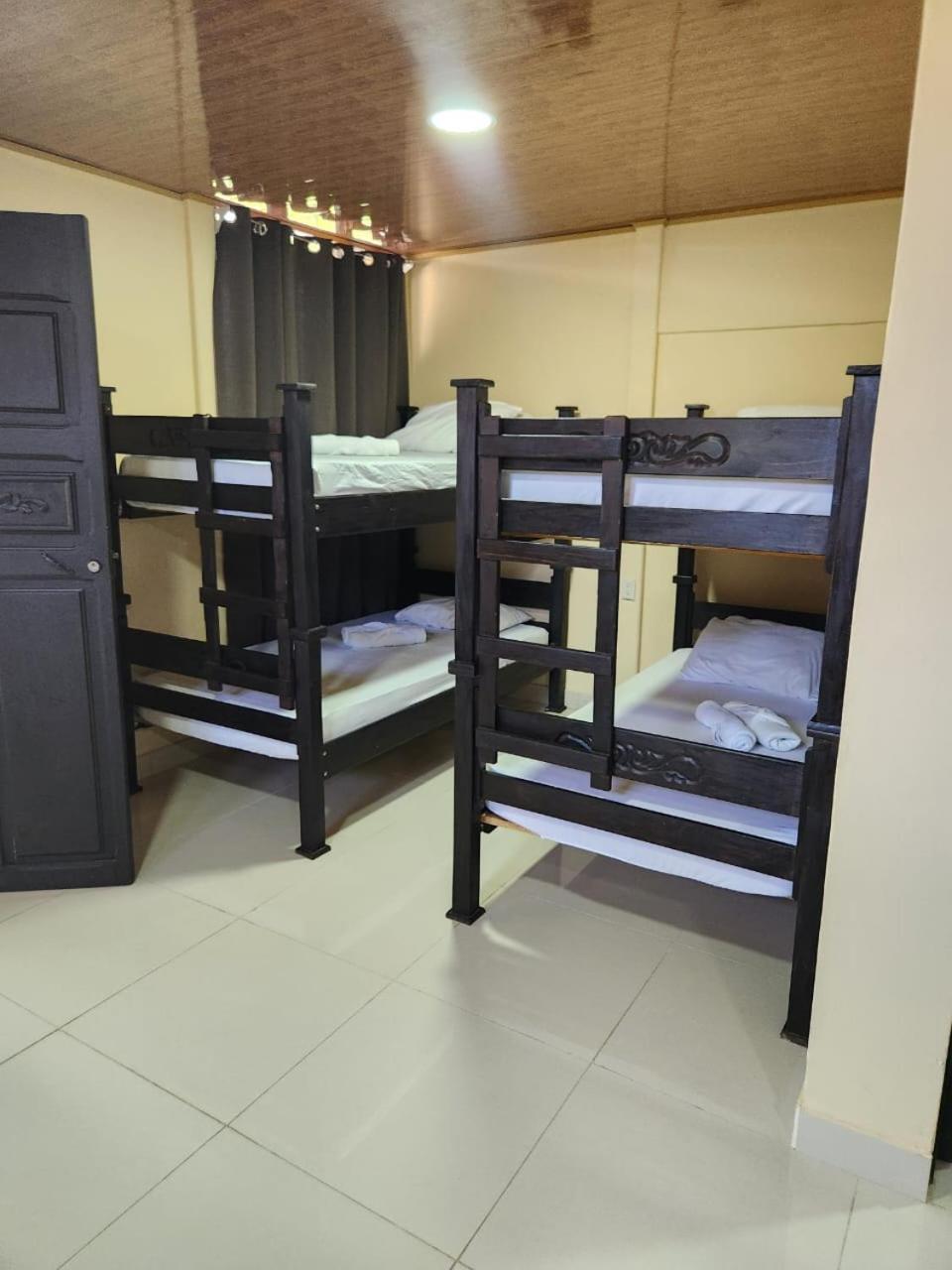 Bed and Breakfast Cabinas Playa Bandera Parrita Exteriér fotografie