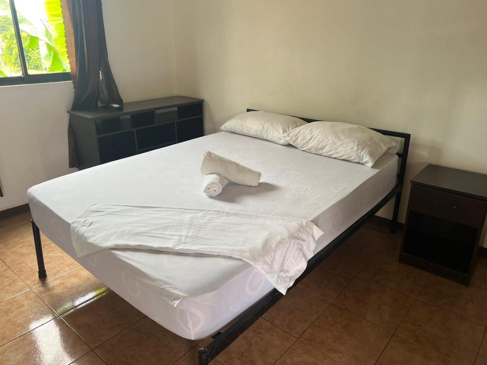 Bed and Breakfast Cabinas Playa Bandera Parrita Exteriér fotografie